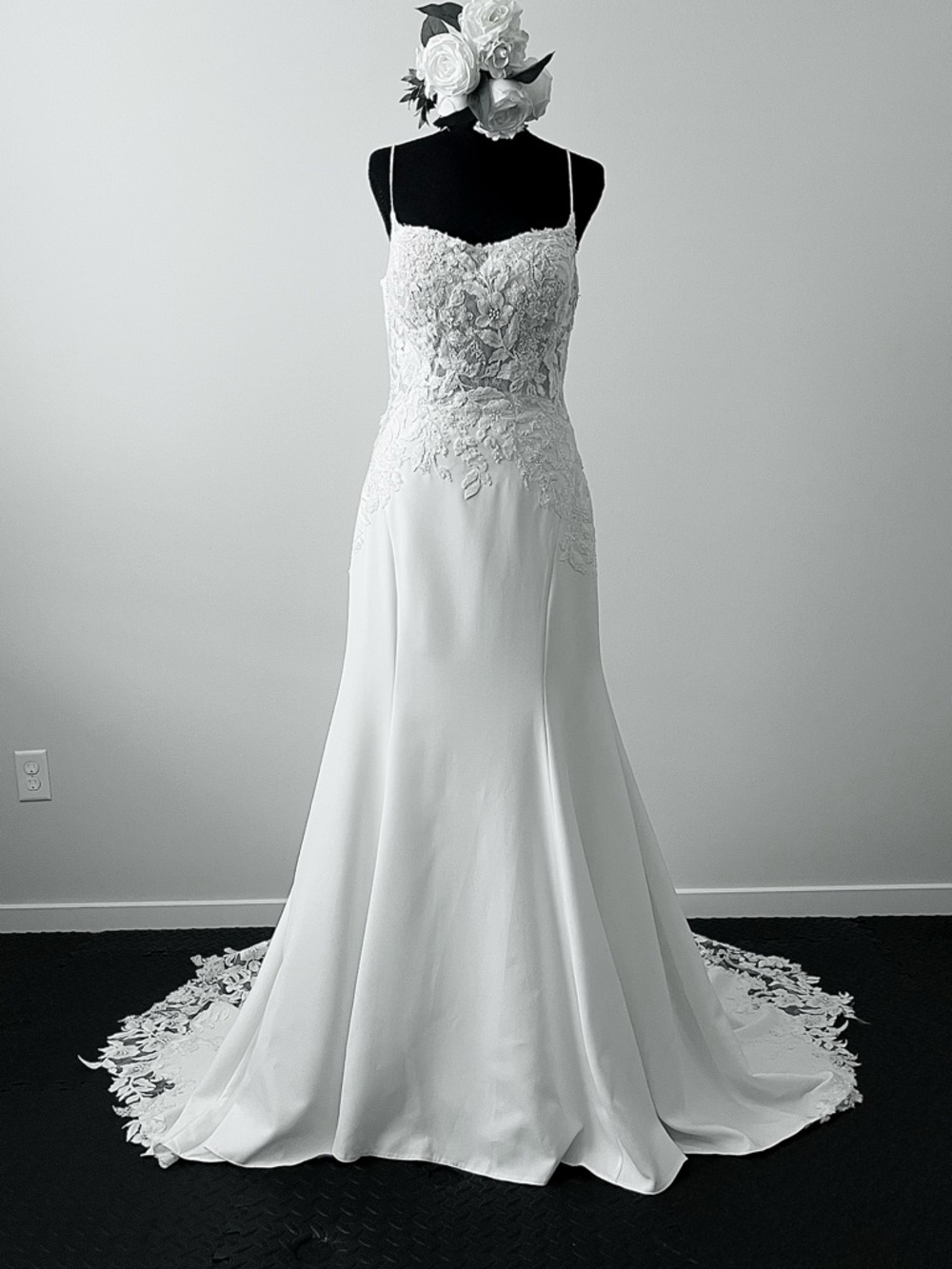 Allure Bridals Ivory Lace Bodice Wedding Dress - A1253